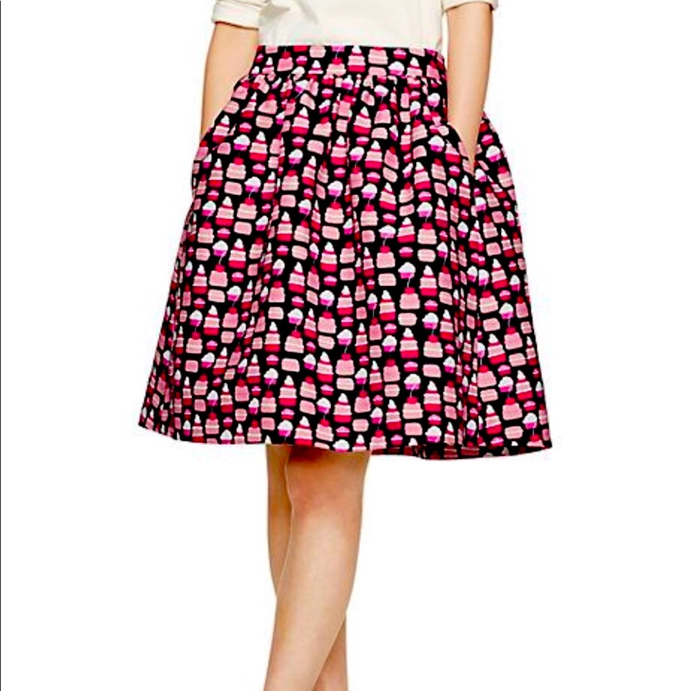 💸 PRICE DROP 💸  NWT KATE SPADE PETIT FOUR MAGNOLIA CUPCAKE SKIRT
